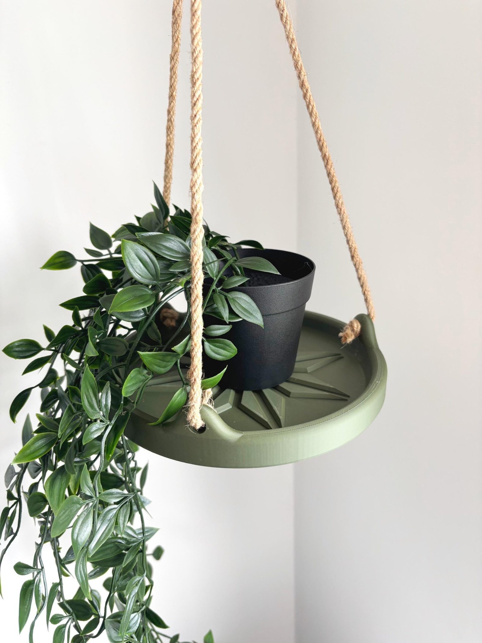 Plant Tray – Hanging Drip Tray for Indoor Plant Pots