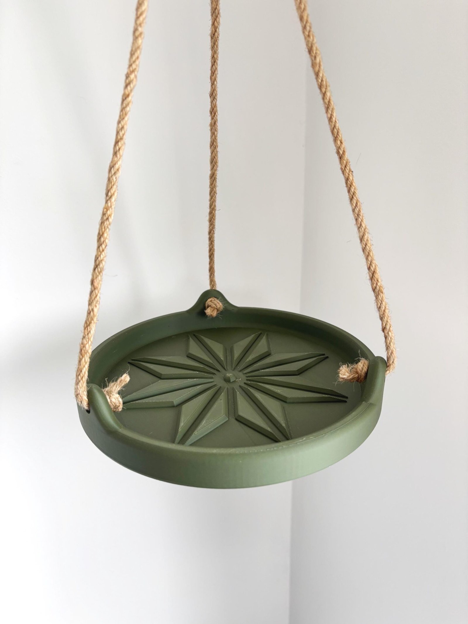 Plant Tray – Hanging Drip Tray for Indoor Plant Pots