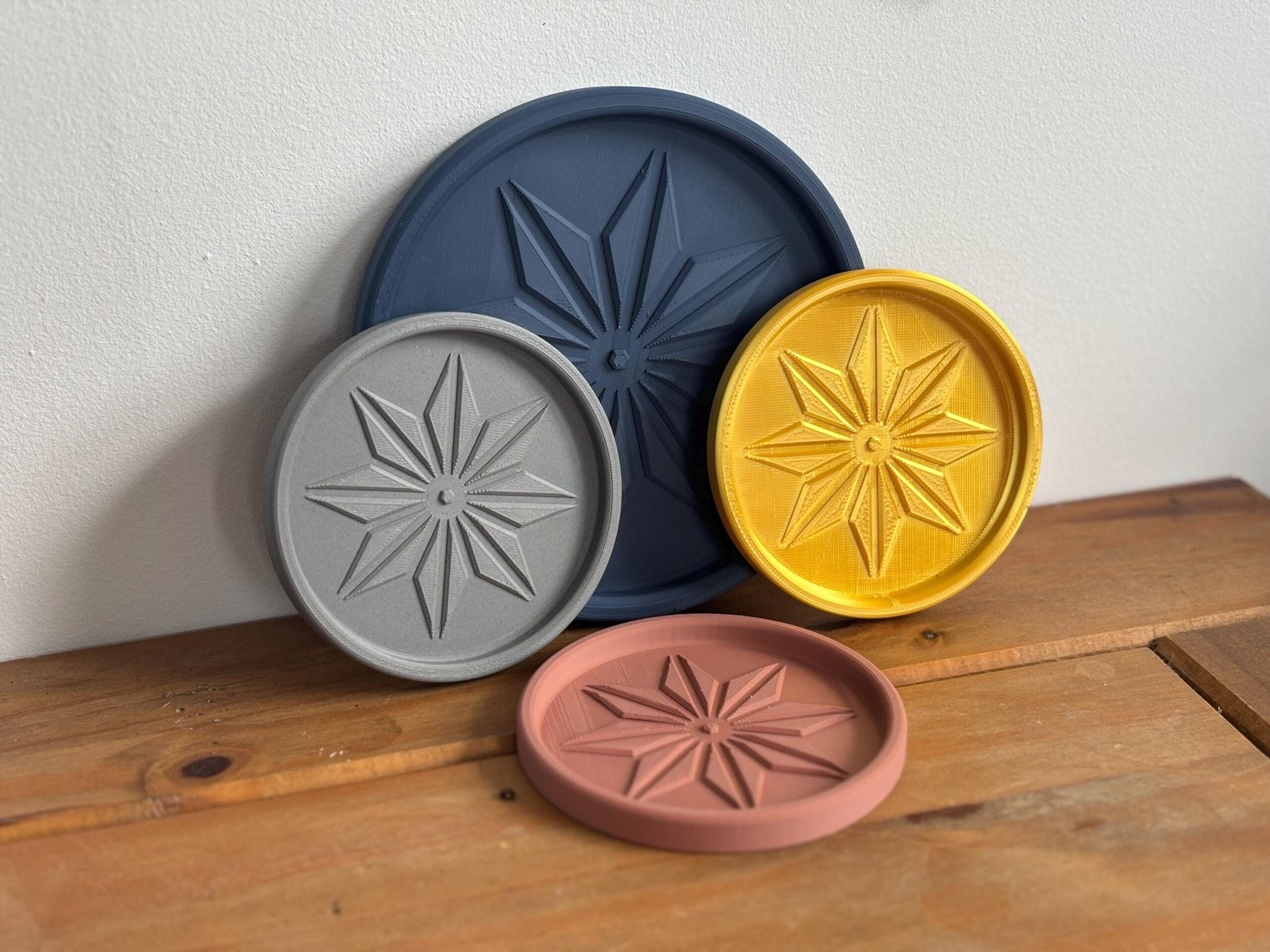 Minimalist Trinket Tray Star Design β Perfect for Rings, Keys & Small Treasures