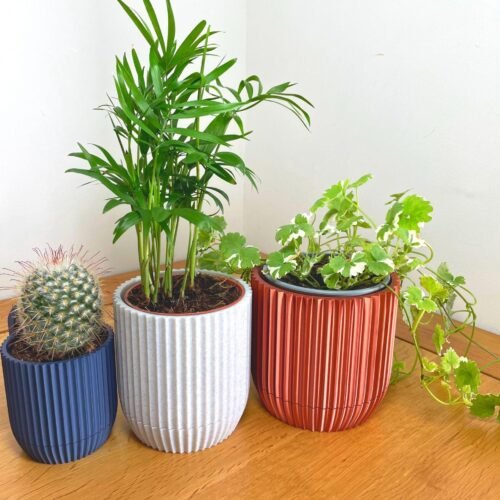 image_02 Modern Wall-Mounted Planter with Hidden Drip Tray - Custom Colour Plant Pot