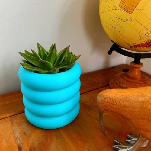 image_03 Funky Bubble Planter – 3D Printed Plant Pot for Indoor Decor | Custom colours | Stylish design | Hidden drip tray