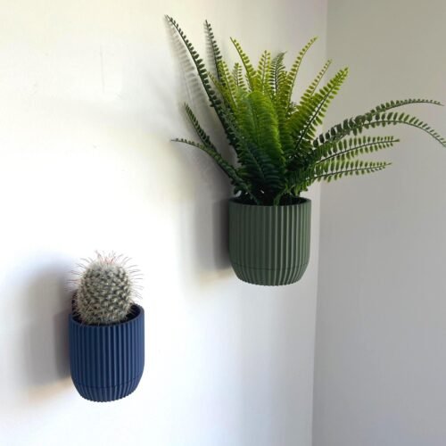 image_04 Modern Wall-Mounted Planter with Hidden Drip Tray - Custom Colour Plant Pot