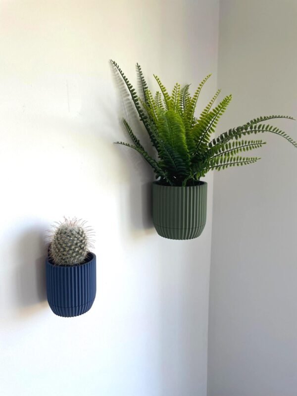 image_04 Modern Wall-Mounted Planter with Hidden Drip Tray - Custom Colour Plant Pot