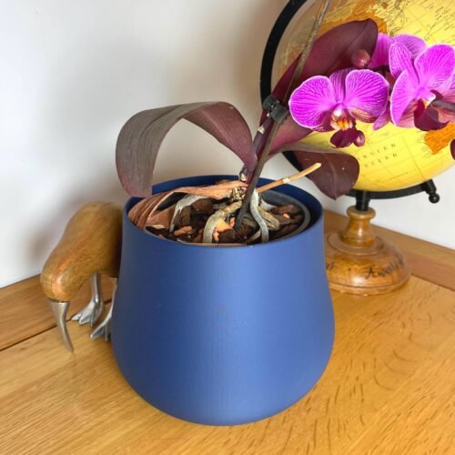 image_05 3D Printed Colorful Planter: Bulbous Indoor Plant Pot, Modern Decor