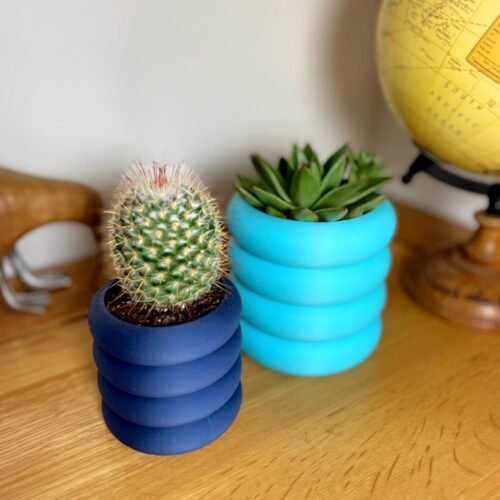 image_05 Funky Bubble Planter – 3D Printed Plant Pot for Indoor Decor | Custom colours | Stylish design | Hidden drip tray